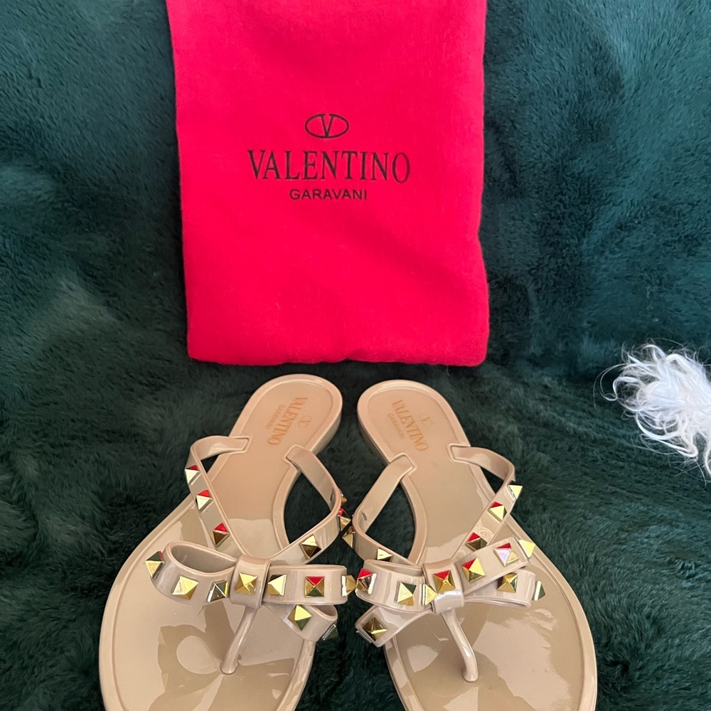 Garavani Women's Beige Sandals